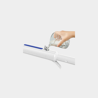 ClearView™ Spray & Squeegee
